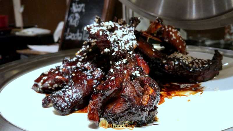 Caramelized Pork Chops - Wok's Hot Caramelized Pork Chops - Wok's Hot