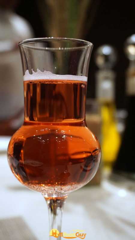 Whisky with Grenadine - Amara