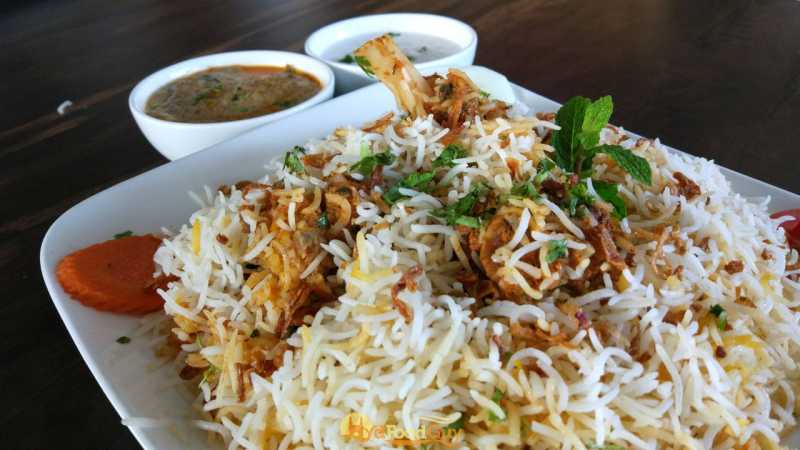 Kacchi Yakhni Biryani Kacchi Yakhni Biryani - Zaiqa-E-Hyderabad