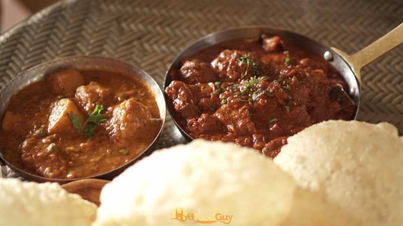 Aloor Dum, Kosha Mangsho, Luchi - UKI Aloor Dum, Kosha Mangsho, Luchi - UKI