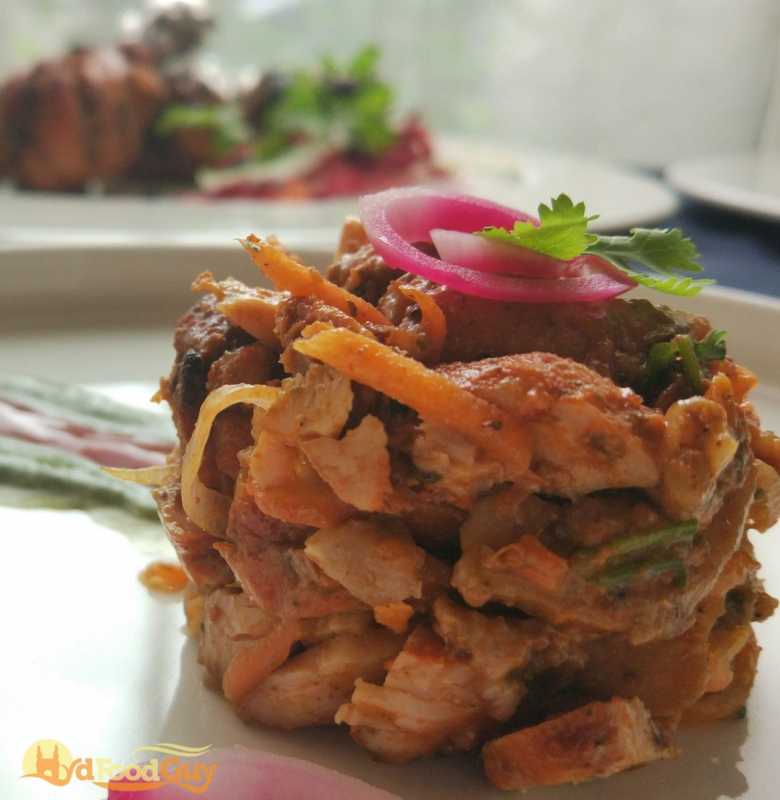 Chicken Tikka, Gajar, aur Payaz ki Salad Chicken Tikka, Gajar, aur Payaz ki Salad