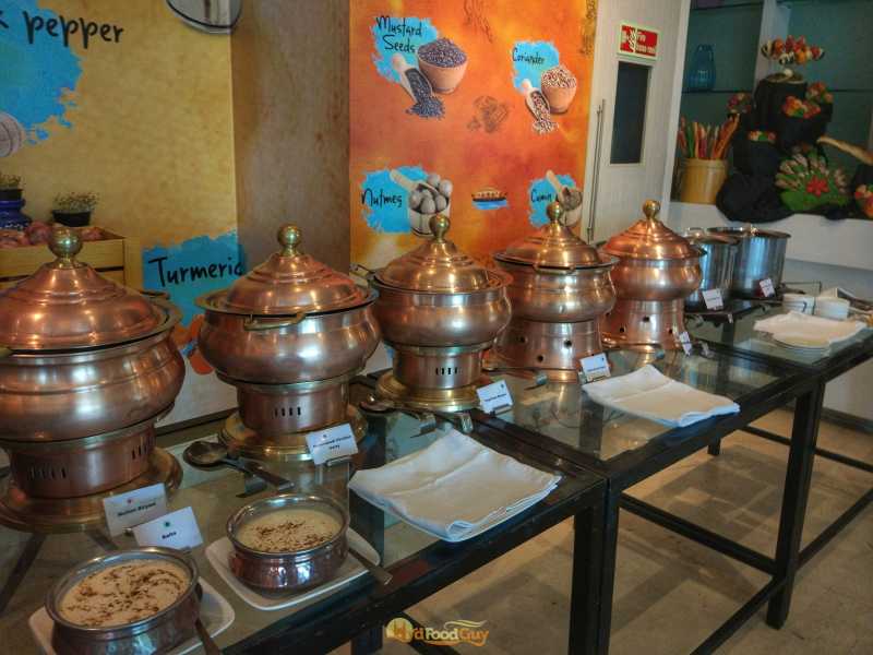 Cascade - Main Course Spread Cascade - Main Course Spread