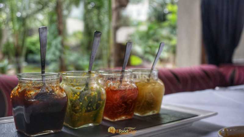 Gujarati Chutneys/Dips Gujarati Chutneys/Dips