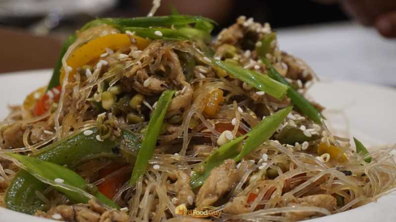 Warm Asian Chicken Salad - Oakleaf