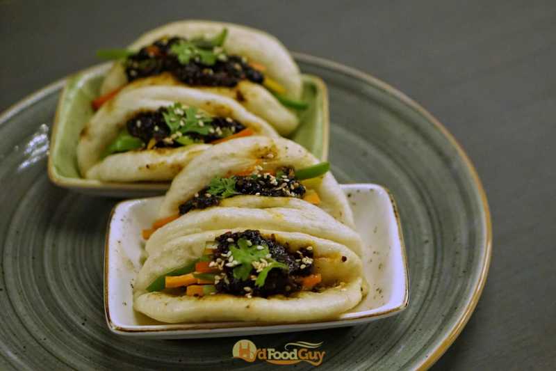 Steamed Open Chicken Bao
