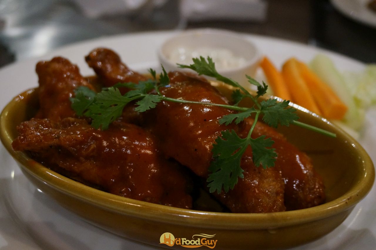 ohri-s-100-degrees-sizzlers-and-wings-restaurant-review